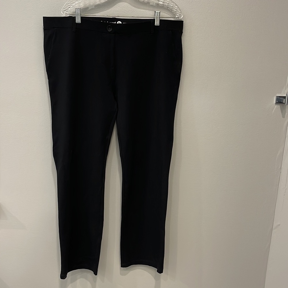 Betabrand Classic Straight Leg Dress Pant Yoga Pant.  2XL Petite.  Black